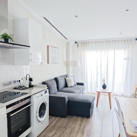 Azz Sevilla Torre De La Plata Apartamentos מראה חיצוני תמונה