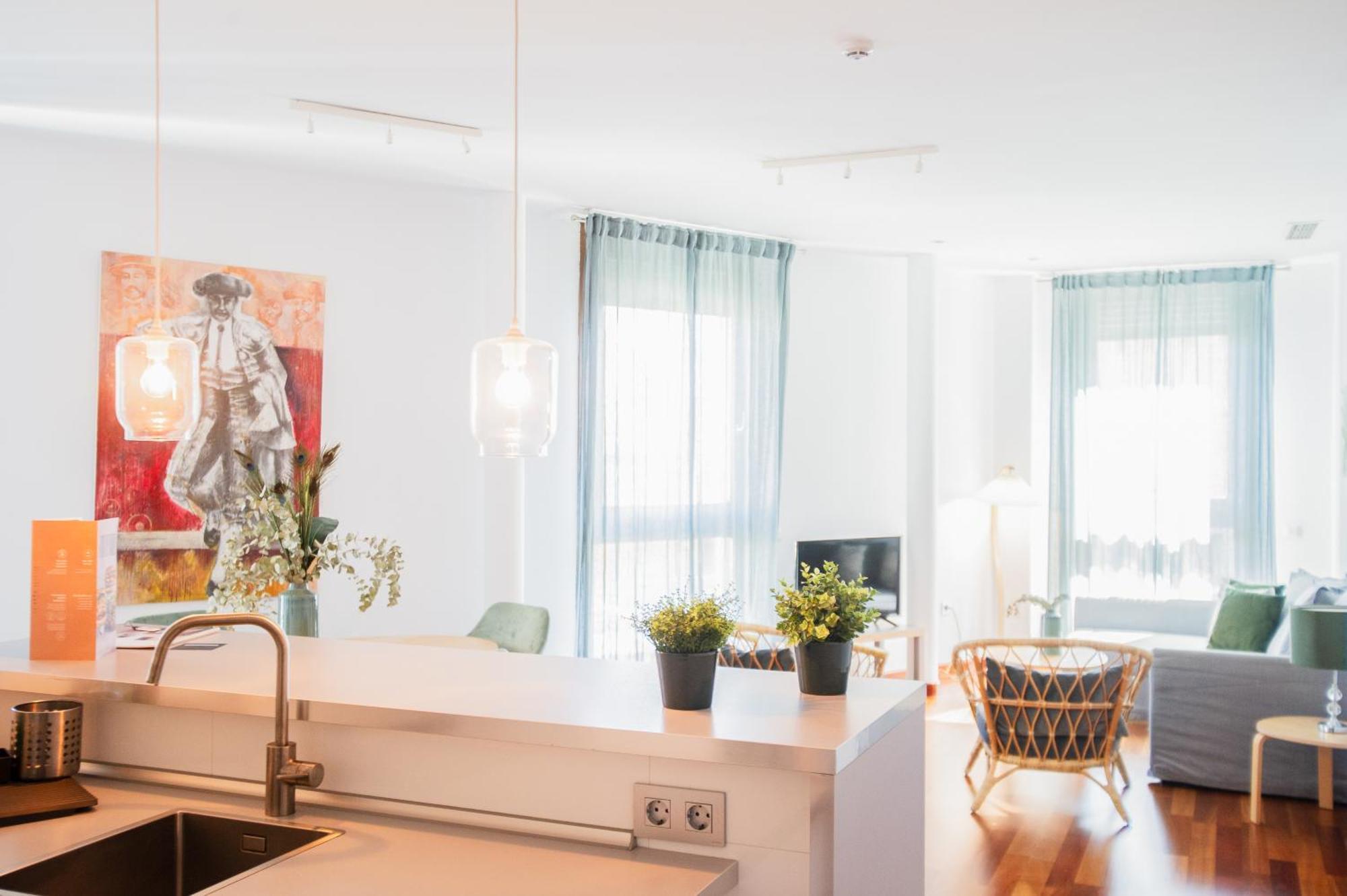 Azz Sevilla Torre De La Plata Apartamentos מראה חיצוני תמונה